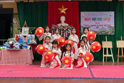 CHỦ ĐỀ: “SÁCH – NGUỒN TRI THỨC BẤT TẬN” TRƯỜNG TIỂU HỌC HOÀNG HANH – NGÀY HỘI ĐỌC SÁCH